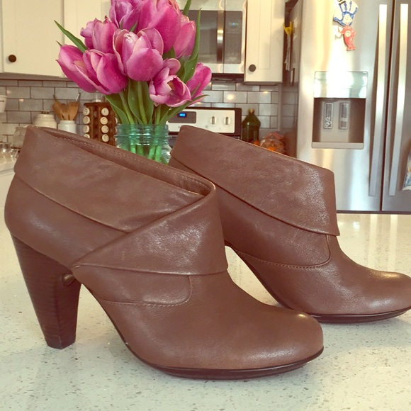 Born Shoes - Real leather booties sz 8.5